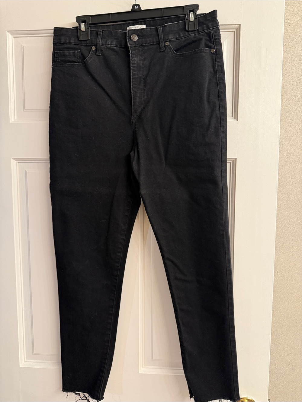 Women’s  Black Slim Fit Jeans
